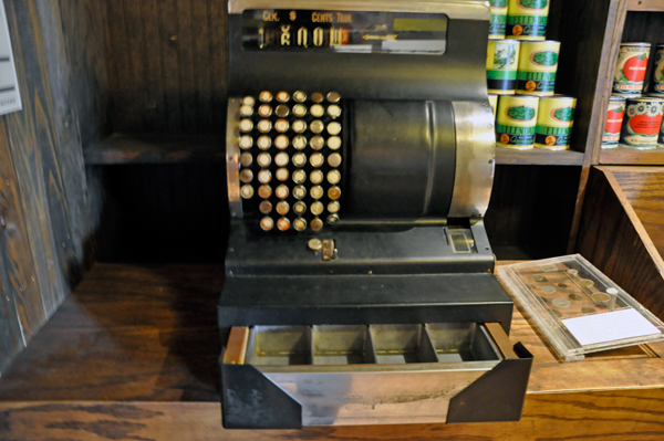 antique cash register